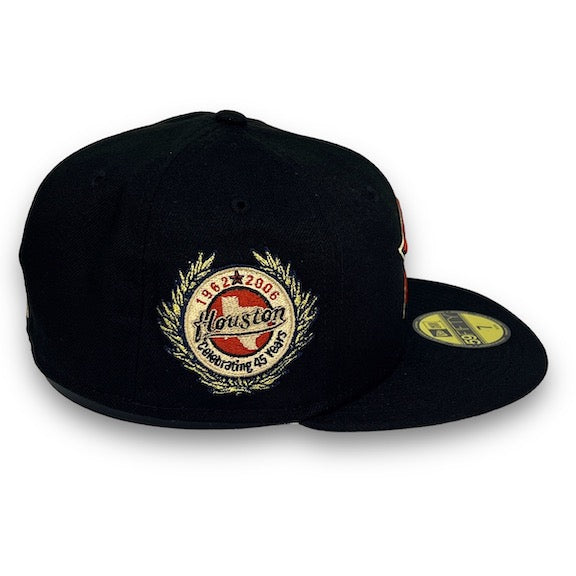 New Era Houston Astros Laurel Sidepatch 59Fifty Mens Hat Black