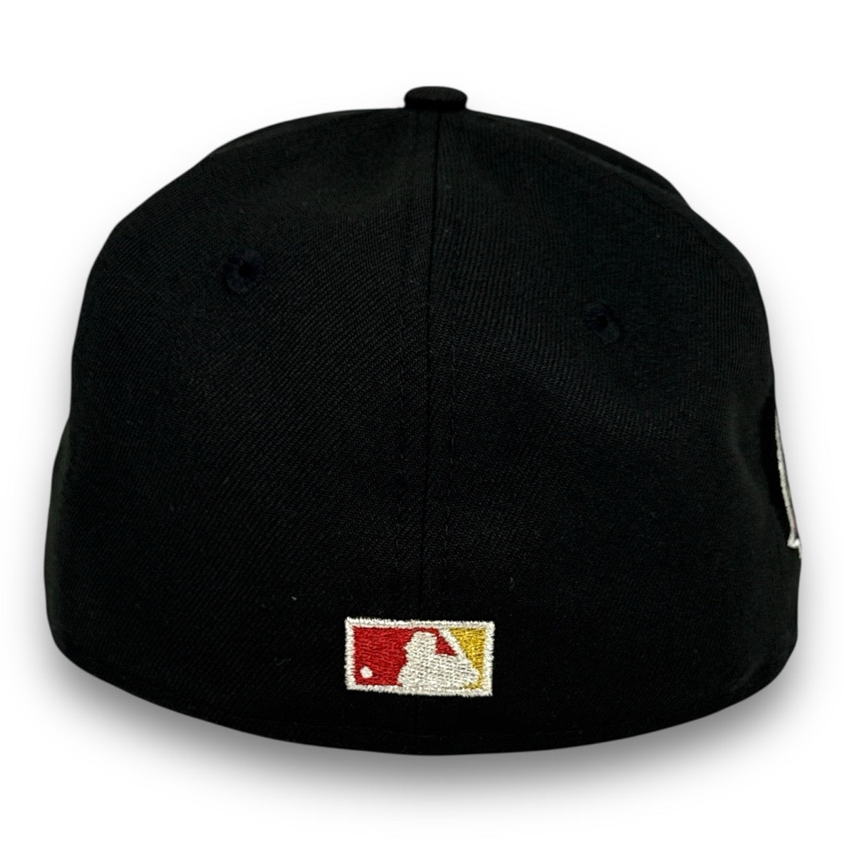 batterman -Atlanta Braves 2017 59FIFTY New Era Black Hat Red UV