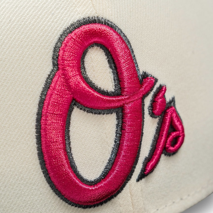 Baltimore Orioles 59FIFTY New Era Off White & Black Corduroy Hat