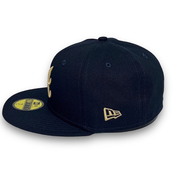 Braves Laurel Side Patch 59FIFTY New Era Navy Fitted Hat C Green Botto ...