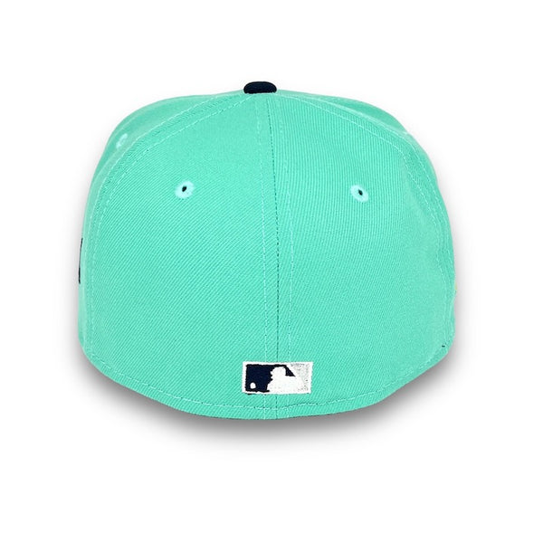 Cleveland Indians New Era 59FIFTY Mint & Light Navy Hat Gray Botton