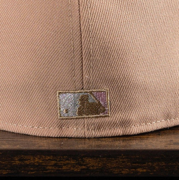 Braves 99WS 59FIFTY Pecan New Era Hat Pink UV