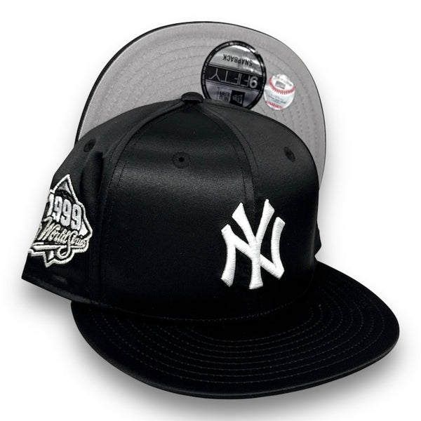 NY Yankees Satin 99WS 9FIFTY New Era Black Snapback Hat