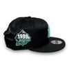 NY Yankees Satin 9FIFTY New Era Black Snapback Hat Mint UV