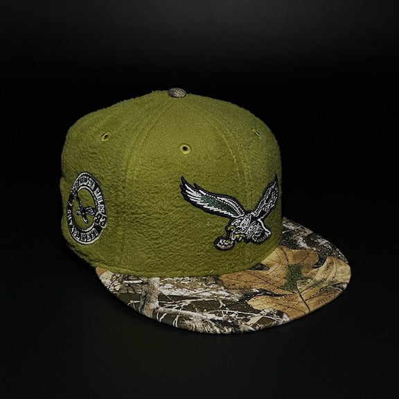 Philadelphia Eagles 59FIFTY New Era Green Fleece & Real Tree Fitted Hat Grey Bottom