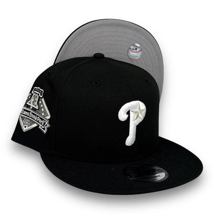 Phillies CB Park 9FIFTY New Era Black Snapback Hat