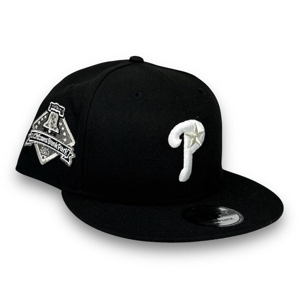 Phillies CB Park 9FIFTY New Era Black Snapback Hat