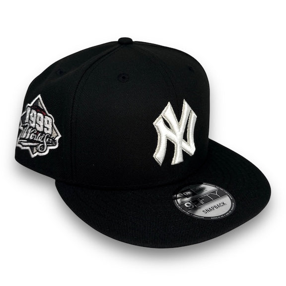 NY Yankees 99WS 9FIFTY New Era Black Sparks Snapback Hat