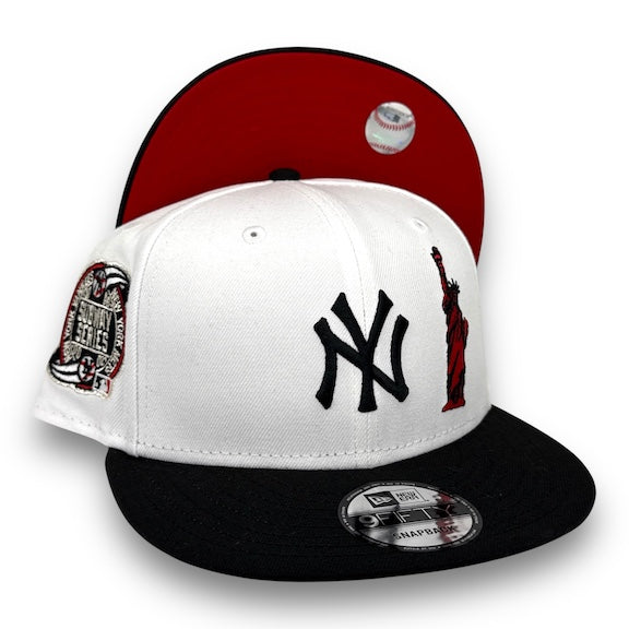 NY Yankees 00SS 9FIFTY New Era White & Black Snapback Hat Red UV