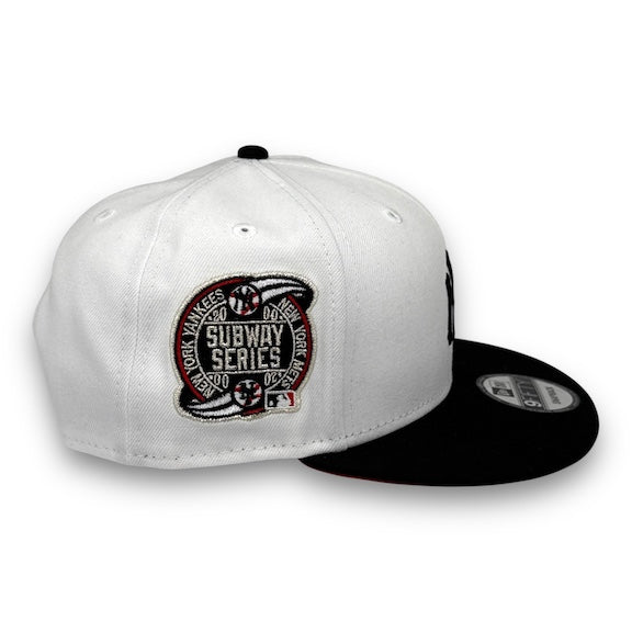 NY Yankees 00SS 9FIFTY New Era White & Black Snapback Hat Red UV