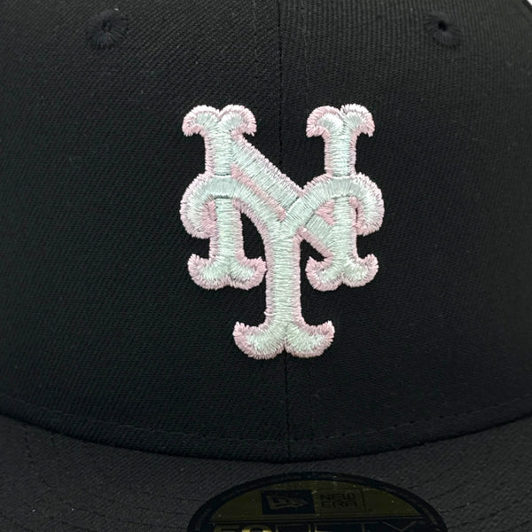 Spring Mets 86WS 59FIFTY New Era Black Hat Pink UV