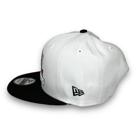White Sox 05WS Champs 9FIFTY New Era White & Black Snapback