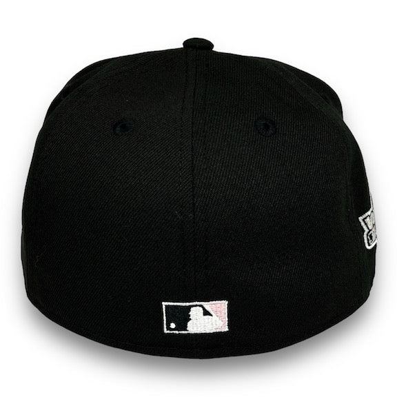White Sox 05 WS 59FIFTY New Era Black Hat Pink UV