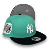 Yankees 00 SS New Era 9FIFTY Mint & Black Snapback Hat