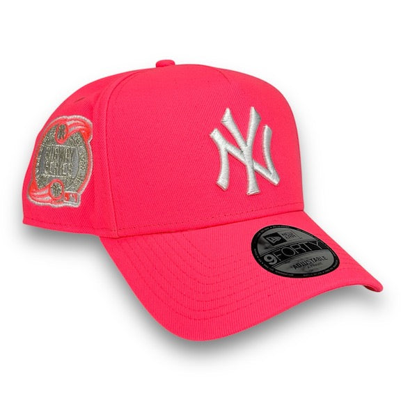 Yankees 00SS New Era 9FORTY AF Pink Glow Snapback Hat