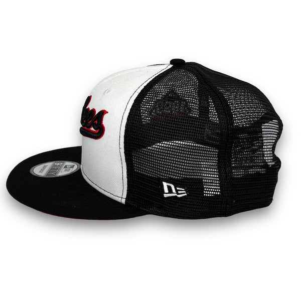 Yankees 99 WS 9FIFTY New Era White & Black Trucker Snapback Hat Red Bottom