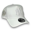 Yankees 99 WS New Era 9FORTY AF White / White Snapback Hat