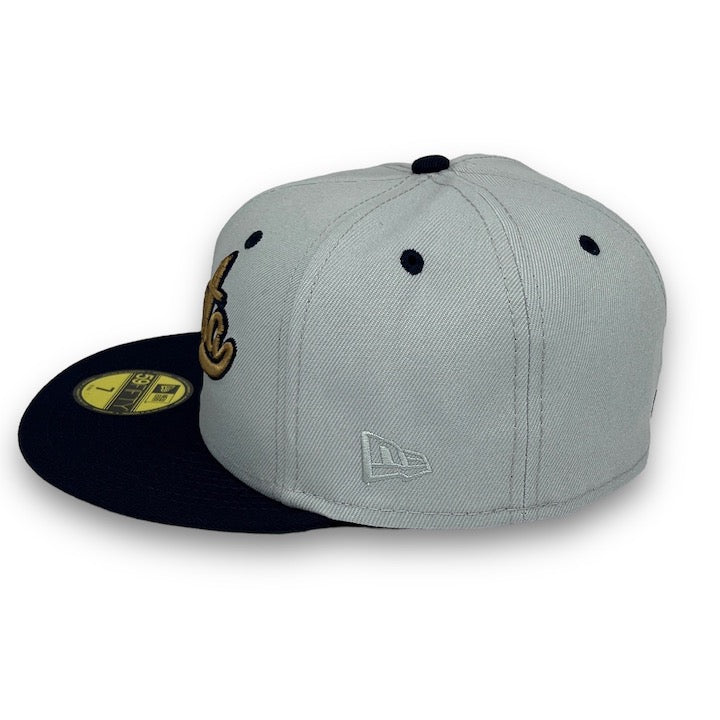 Braves 76 59FIFTY Snow Gray & Light Navy Snapback Hat Kelly Green Bott –  USA CAP KING