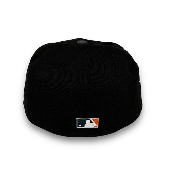 Detroit Tigers 2000 Stadium New Era 59FIFTY Black & Graphite Hat Green Botton