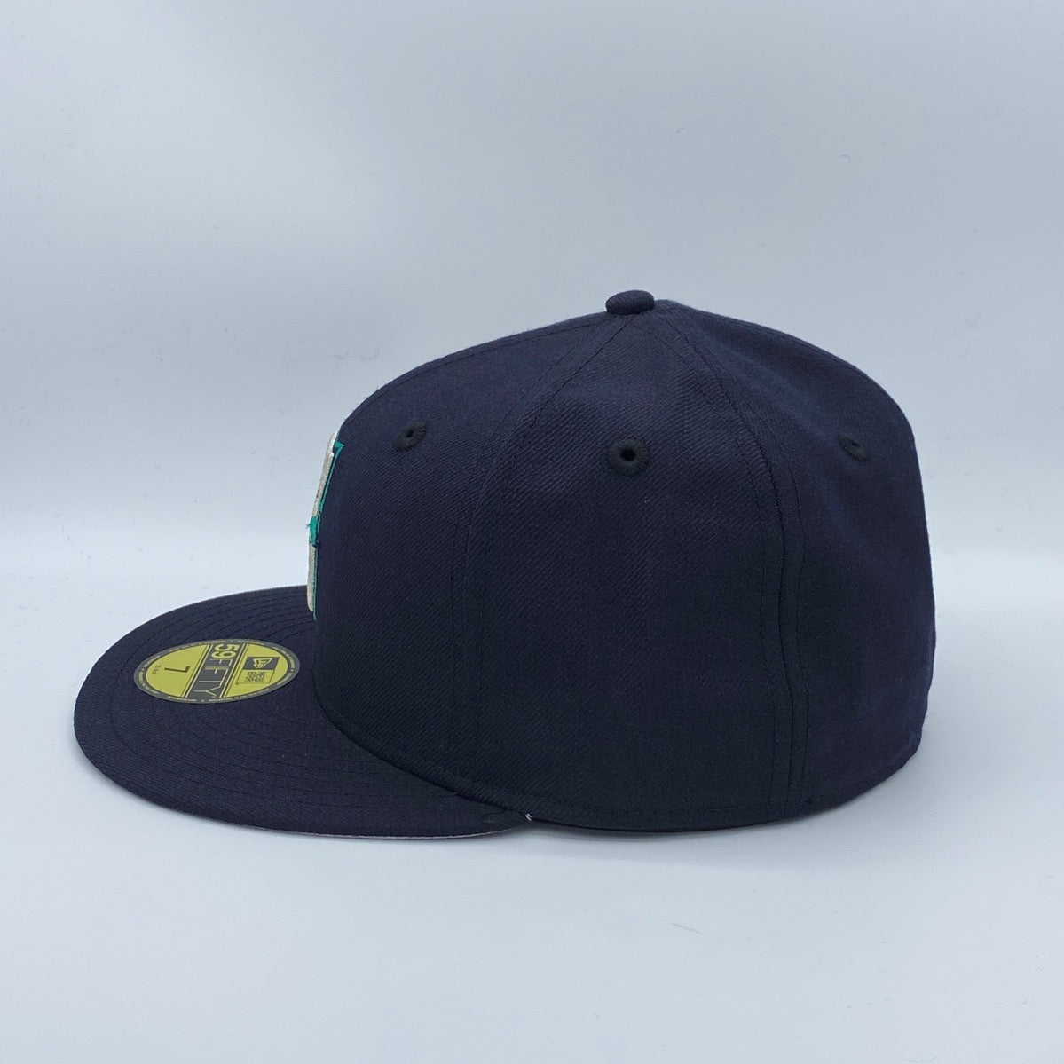 New Era Throwback Cord 17208 Seattle Mariners Hat - Navy