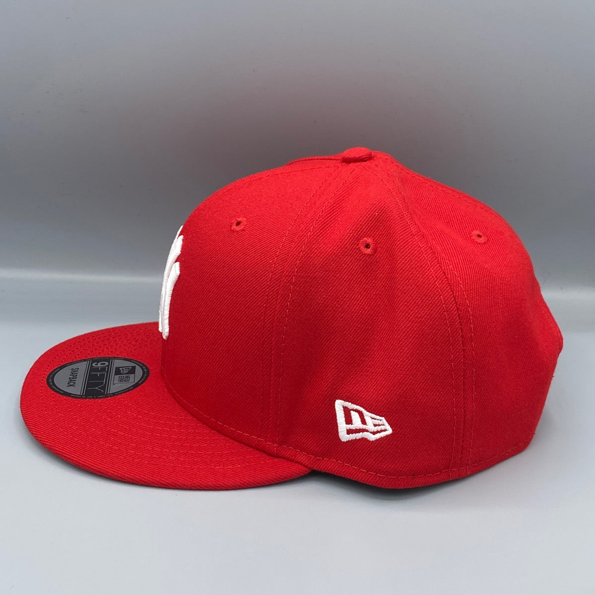 New York Yankees Basic 9FIFTY New Era Red Snapback Hat