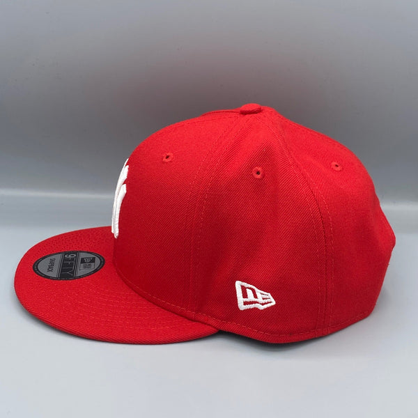 New York Yankees Basic 9FIFTY New Era Red Snapback Hat