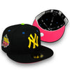 NYC KWS Yankees New Era 59FIFTY Black Hat Wild Pink Botton