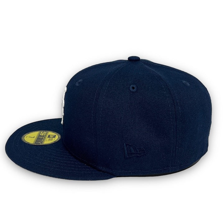 NY Mets 00 Subway Series New Era 59FIFTY Light Navy Fitted Hat Gray Bottom