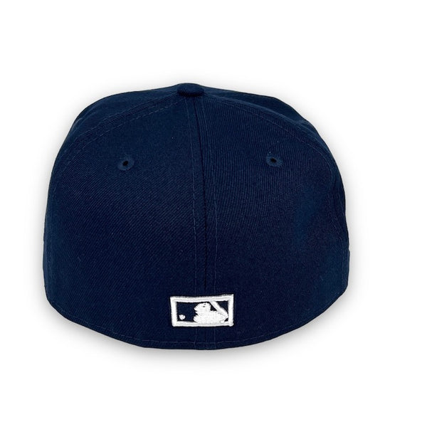 NY Mets 00 Subway Series New Era 59FIFTY Light Navy Fitted Hat Gray Bottom