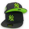 NY Yankees 1999 World Series New Era 59FIFTY Black Fitted Hat Neon Green Bottom