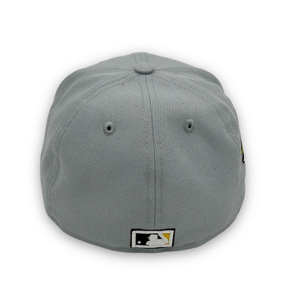 The C Pack 2.0 Pirates New Era 59FIFTY H Grey & Black Corduroy Hat Grey Bottom