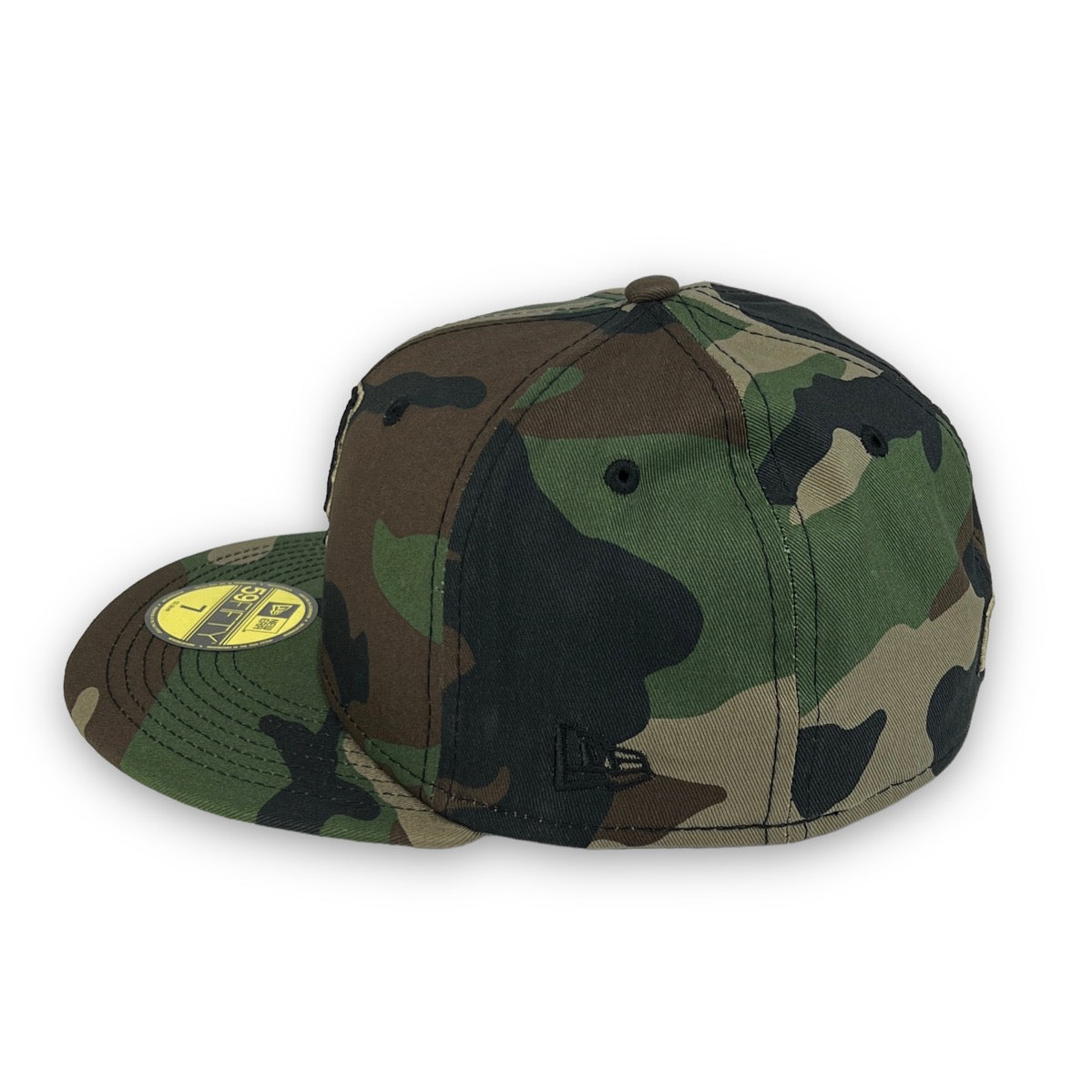 New York Yankees URBAN CAMO-BOTTOM Lava Red Fitted Hat